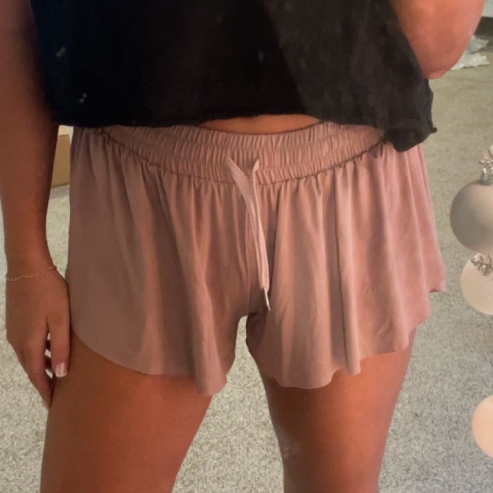 TRENDING ACTIVE SHORTS
